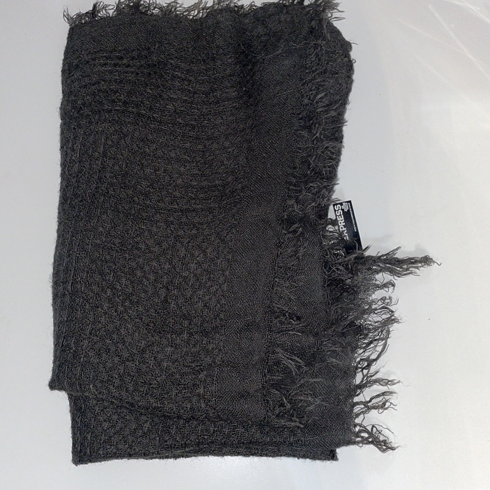 Scarf Bundle - Picture 6 of 7